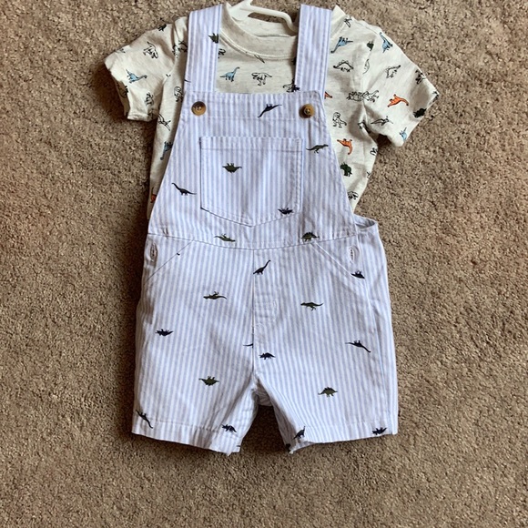 (2) Carter's Matching Sets - Picture 5 of 8